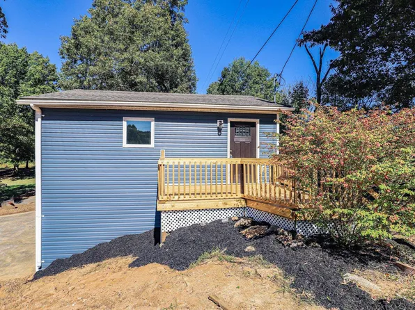 656 Breezeel School Rd, Benton, KY 42025