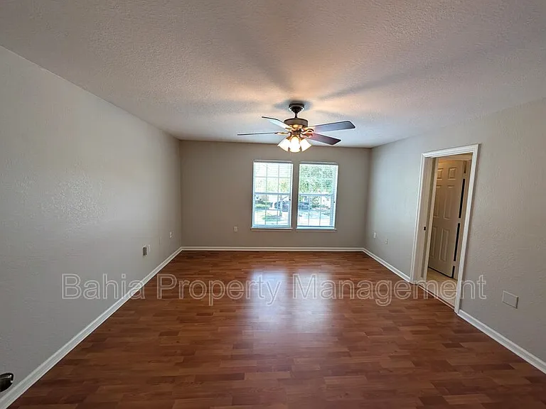 6212 Ashbury Palms Dr — Photo 22
