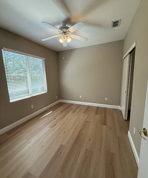2544 Woodacre Ln — Photo 11