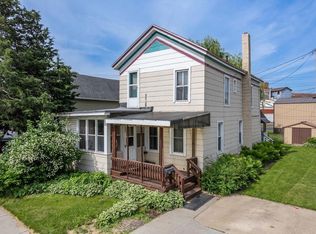 336 S Locust St, Reedsburg, WI 53959