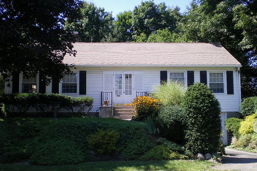 2nd image of 6 Becraft Ave