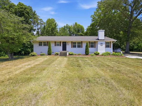 1103 Greenwood Dr, Burlington, NC 27217
