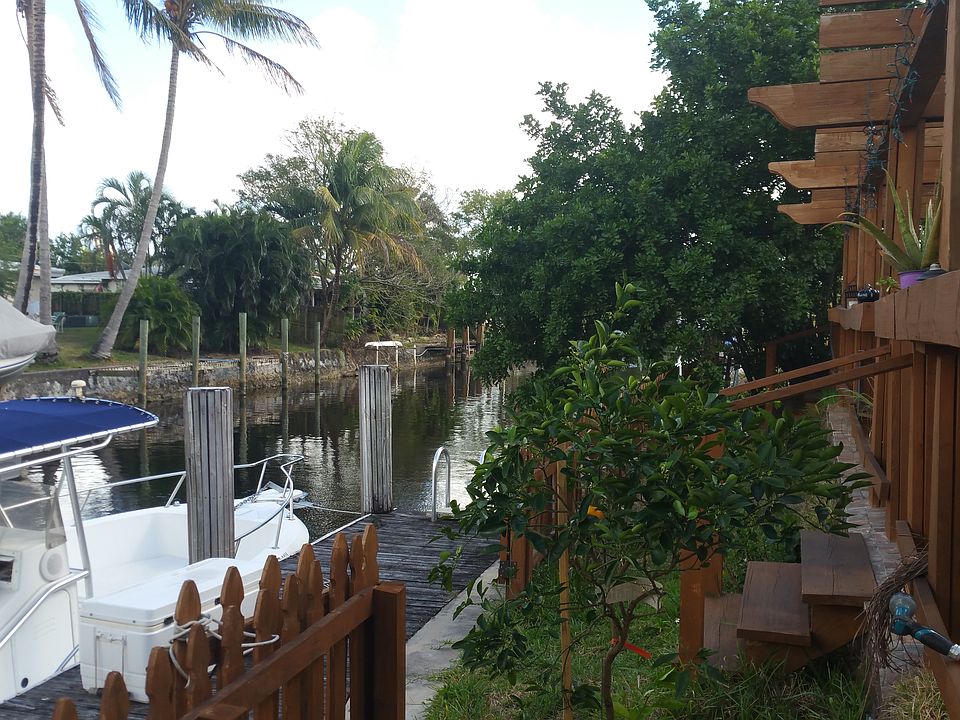2nd image of 1640 SW 23rd Ter