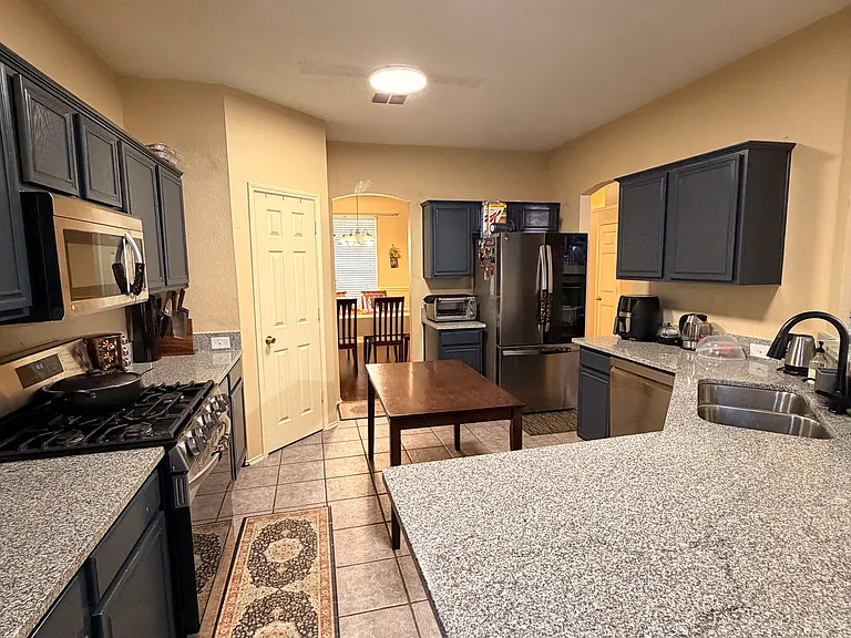 732 Dandelion Dr — Photo 8