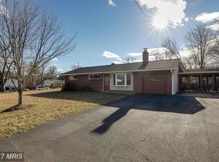 4701 Apple Tree Dr, Alexandria, VA 22310