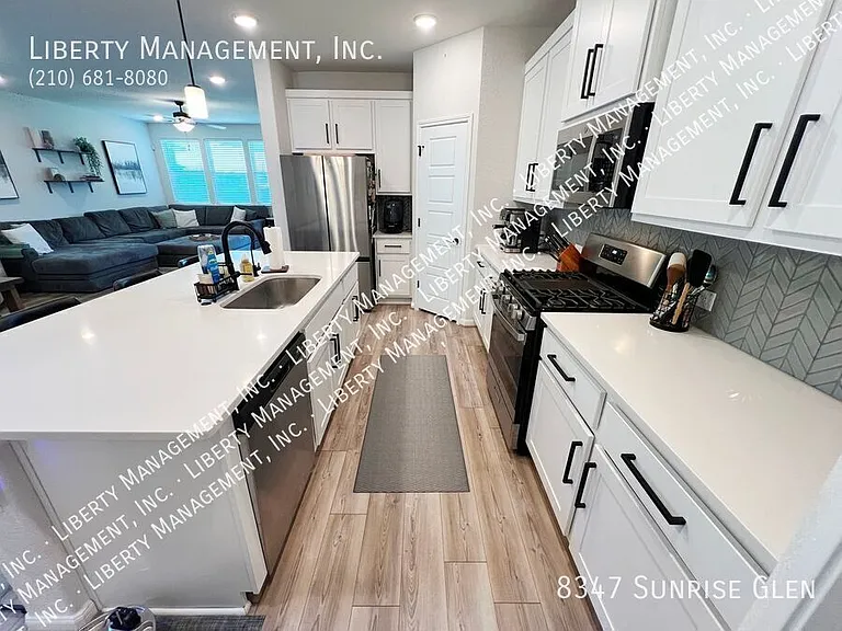8347 Sunrise Gln — Photo 10