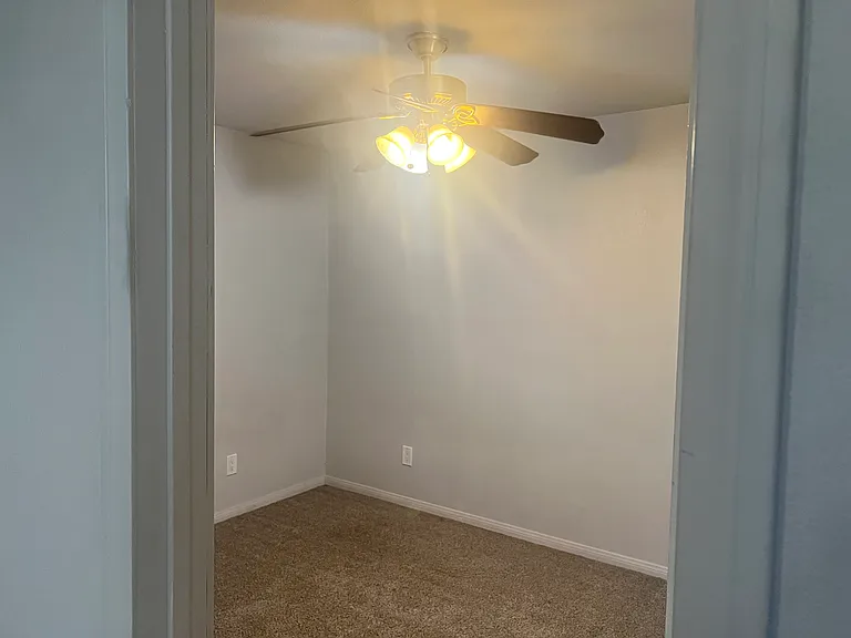 Vista Del Cajon Pl — Photo 15