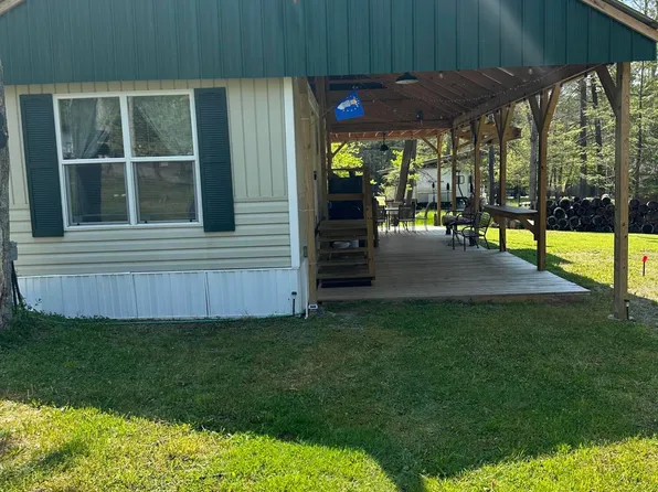 120 Scenic Cir, Fallentimber, PA 16640