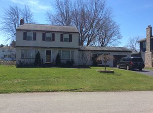 29 Sylvia Ln, Rochester, NY 14617