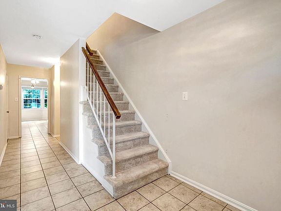 5th image of 7719 Bristol Square Ct
