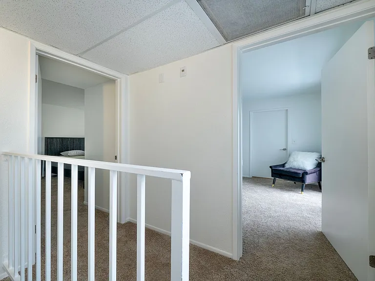 15111 Burbank Blvd — Photo 4