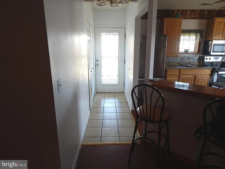 2553 Warm Springs Rd — Photo 7