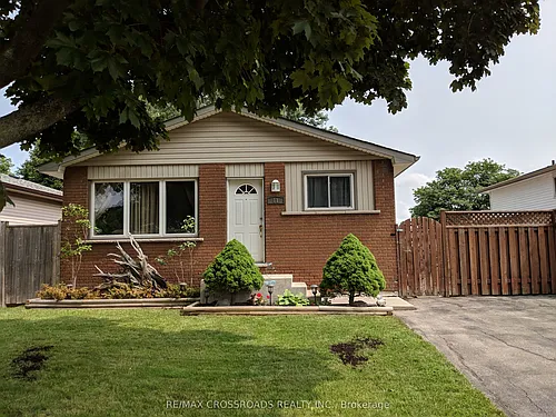 11 Lawnhurst Dr Photo 1
