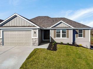 11832 N Lane Ave, Kansas City, MO 64157