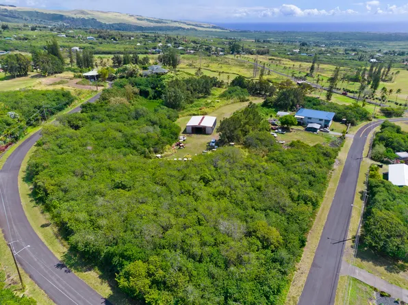 Kaulua St, Naalehu, HI 96772