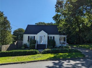 75 Green St, East Haven, CT 06512