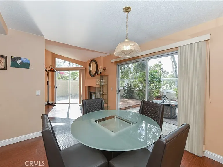 145 Stanford Ct #35 — Photo 16