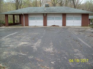 3148 E Snow Rd, Berrien Springs, MI 49103