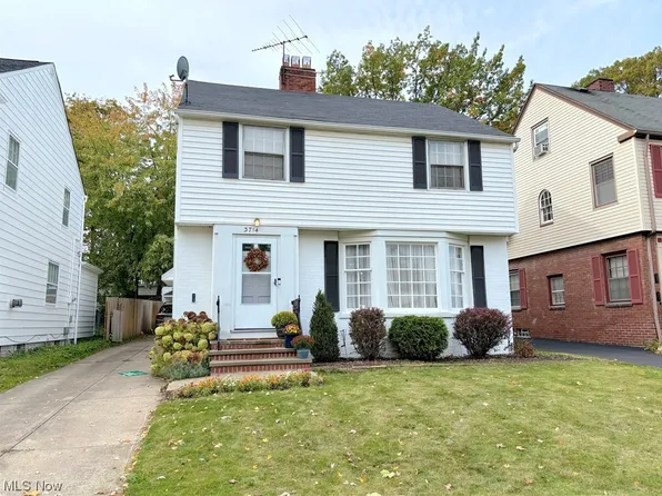 3714 Winchell Rd, Shaker Heights, OH 44122