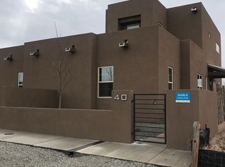 40 Oshara Blvd, Santa Fe, NM 87508