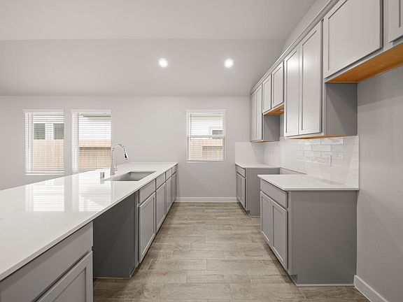5th image of 18914 Baldcypress Basin Ln