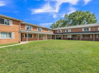 4925 Banbury Ct APT 12, Warrensville Heights, OH 44128