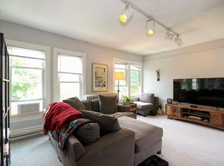 2713 Fremont Ave S #4, Minneapolis, MN 55408
