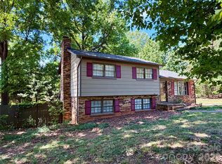 127 Sequoia Dr, Gastonia, NC 28052