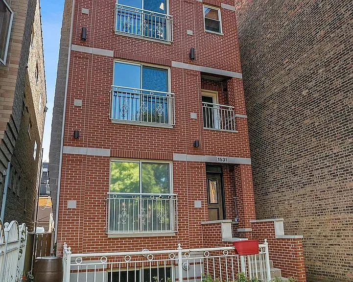 1531 N Campbell Ave #2 — Photo 3