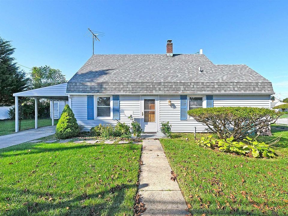 518 Gardiners Avenue, Levittown, NY 11756 Zillow