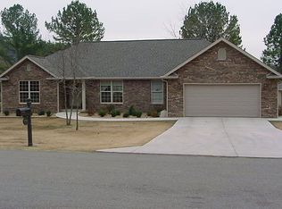 187 Golf Course Ter, Bull Shoals, AR 72619