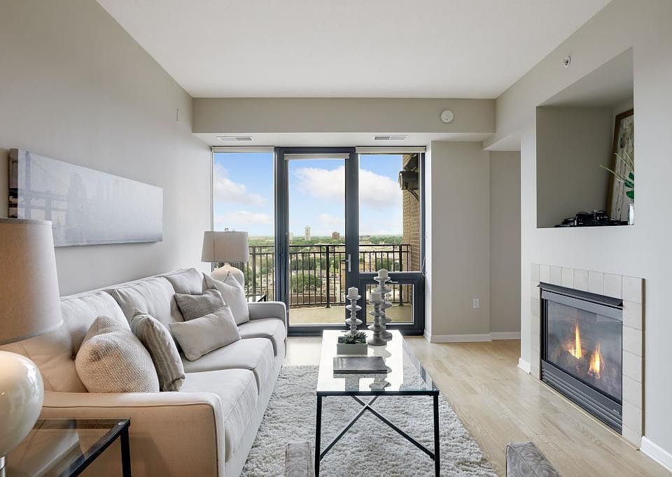 1st image of 500 Grant St E #1205