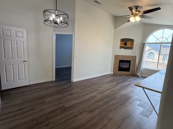 (undisclosed Address), Englewood, CO 80112