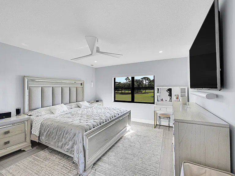 12870 Briarlake Dr #201 — Photo 16