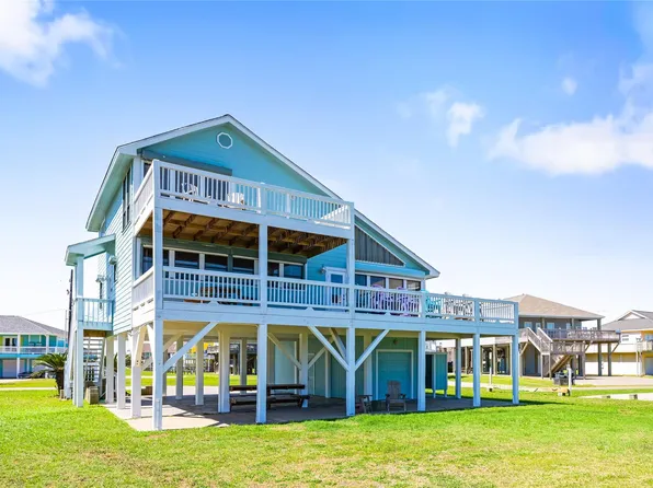 3040 Carioca, Crystal Beach, TX 77650