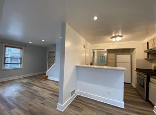 5870 14th St N, Arlington, VA 22205