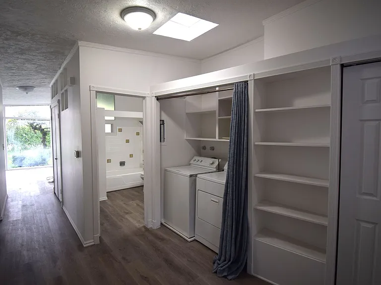 4824 S Viewmont St — Photo 12