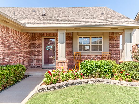 2nd image of 18220 Piedra Dr