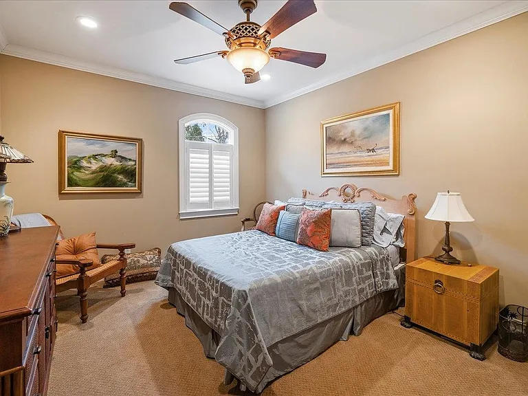 4146 Forsythe Way — Photo 44
