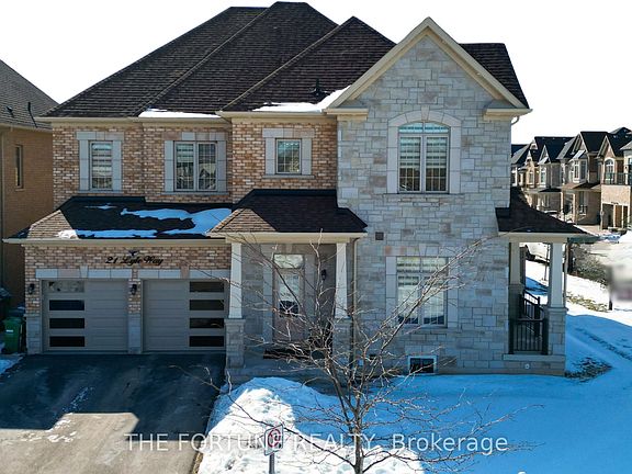 3rd image of 21 Lyle Way N