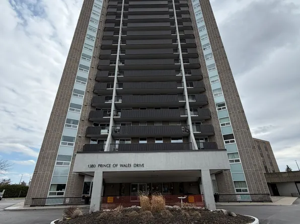 1380 Prince Of Wales Dr #1606, Ottawa, ON K2C 3N5
