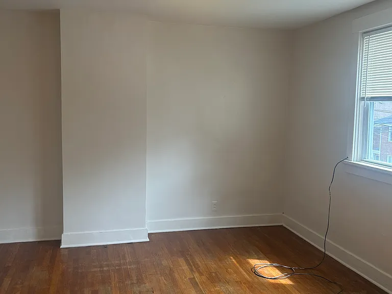 957 Lilac St — Photo 3