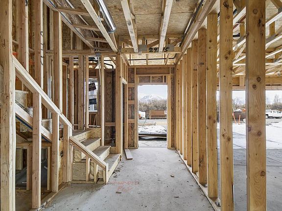 Entry. Photos as of 12-9-2022