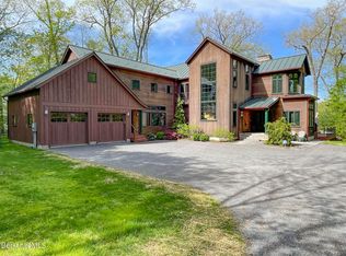 164 Peter Menaker Rd, New Marlboro, MA 01230