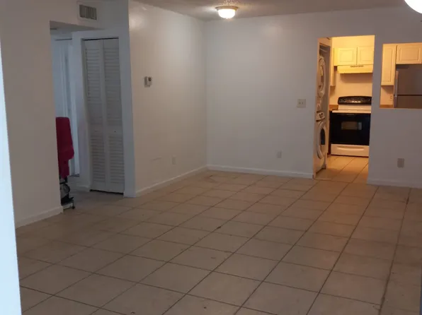 10984 Royal Palm Blvd, Coral Springs, FL 33065