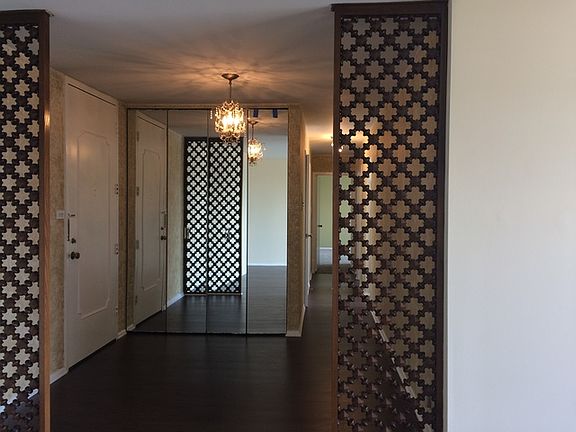 5th image of 7033 N Kedzie Ave APT 1711