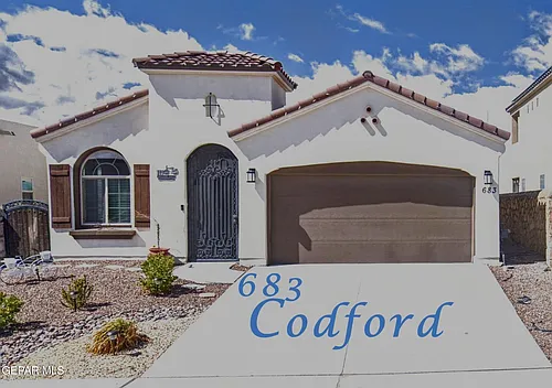 683 Codford Dr Photo 1