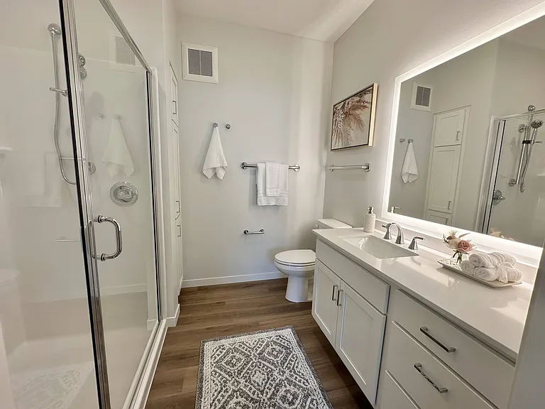 The Eloise Apartments — Photo 99