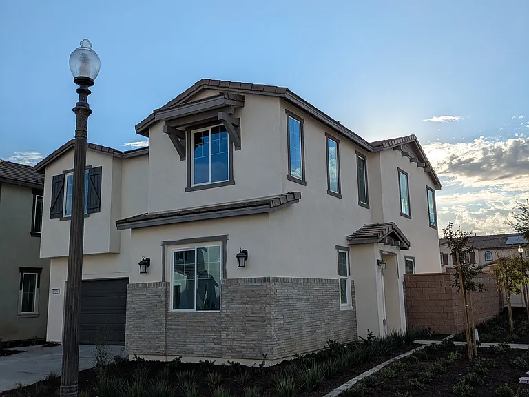 3250 Silo Paseo — Photo 1