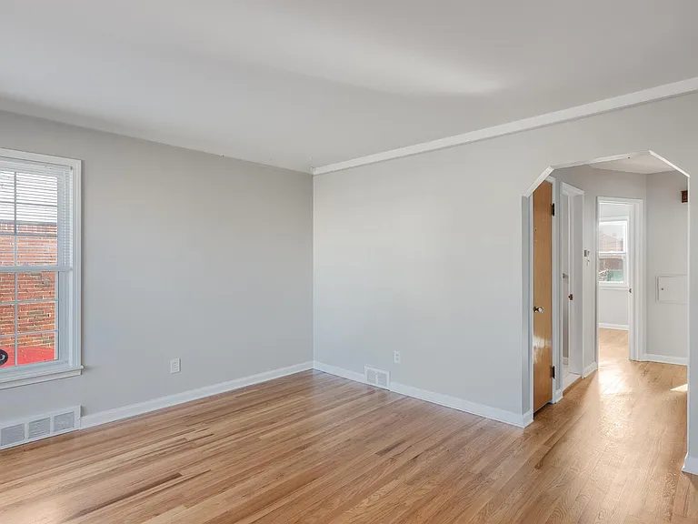 357 Emmons Blvd — Photo 13